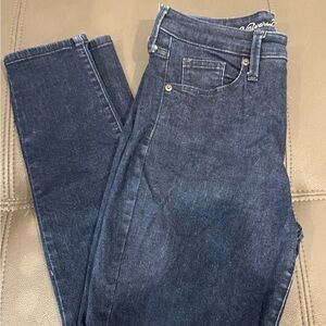 Universal Thread Indigo Denim jeans